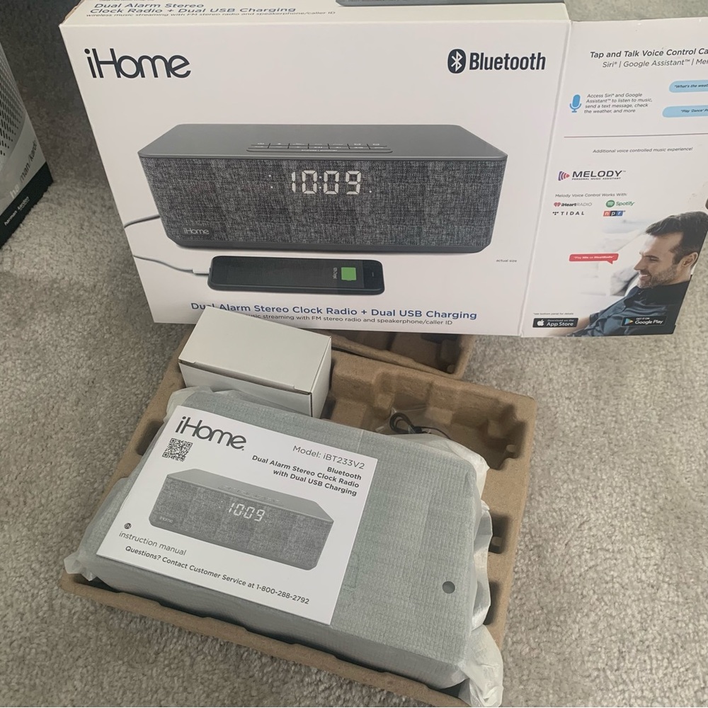 iHome iBT233V2